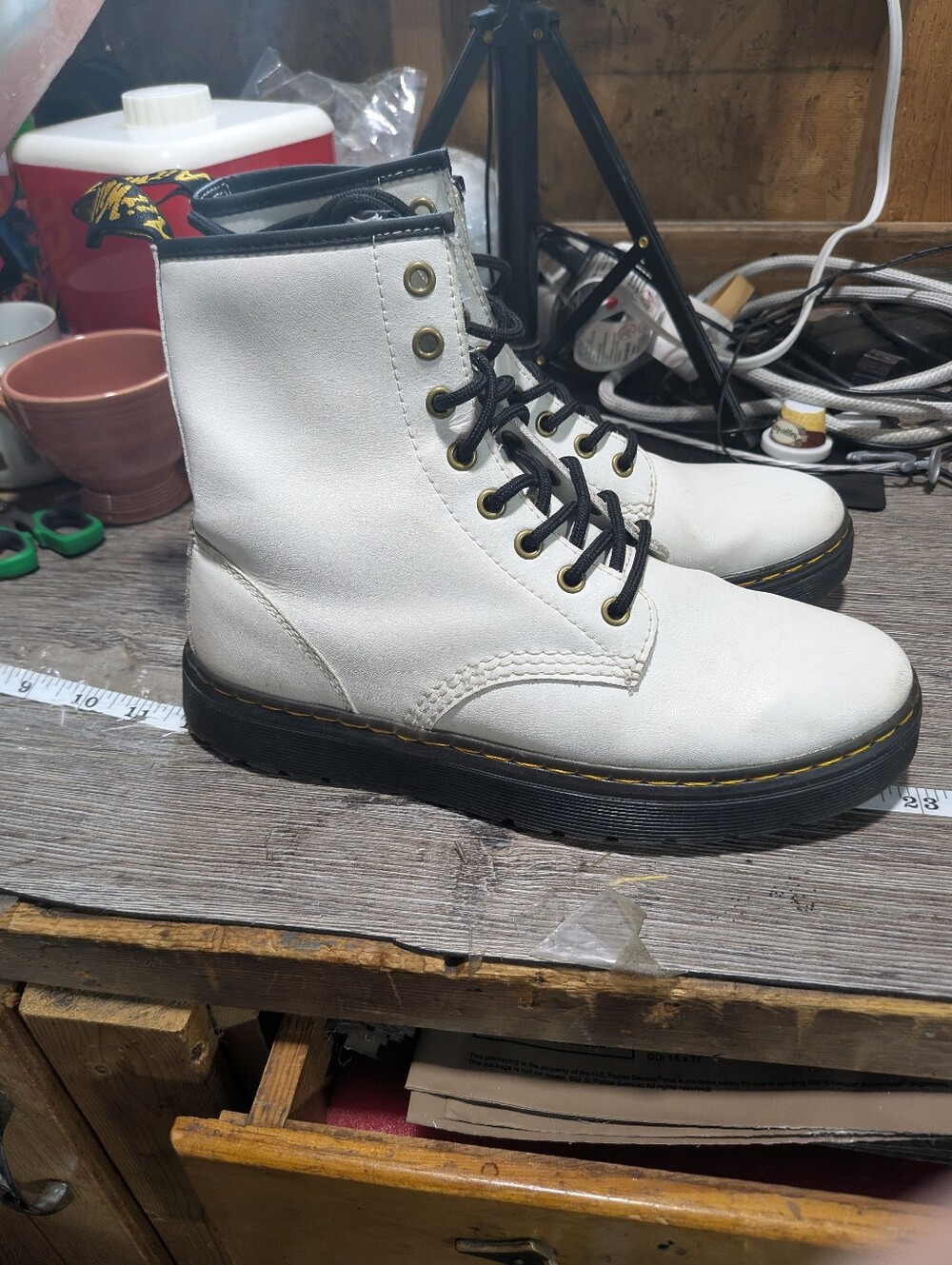 Dr. Martens Zavala White combat boots Men's Size 7 Women's Size 8